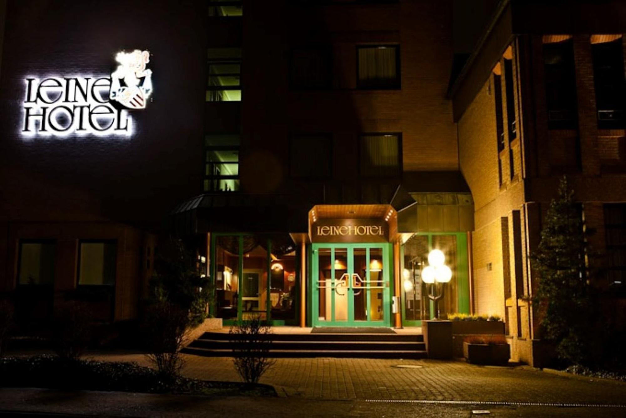 Leine Hotel Pattensen Extérieur photo