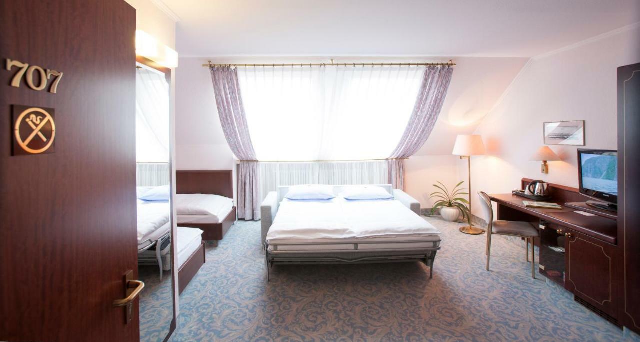 Leine Hotel Pattensen Chambre photo